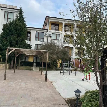 Appartement уютен апартамент синева 1, Rutland 1 *