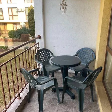 Appartement уютен апартамент синева 1, Rutland 1 *